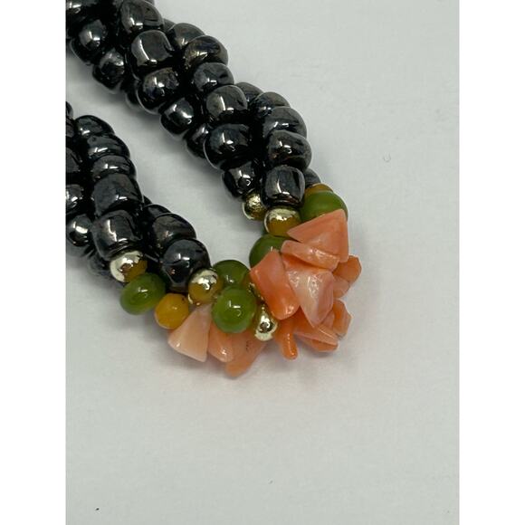 American Vintage Jewelry Necklace 70s Multistrand Hematite Twist Coral Flowers - Picture 7 of 7